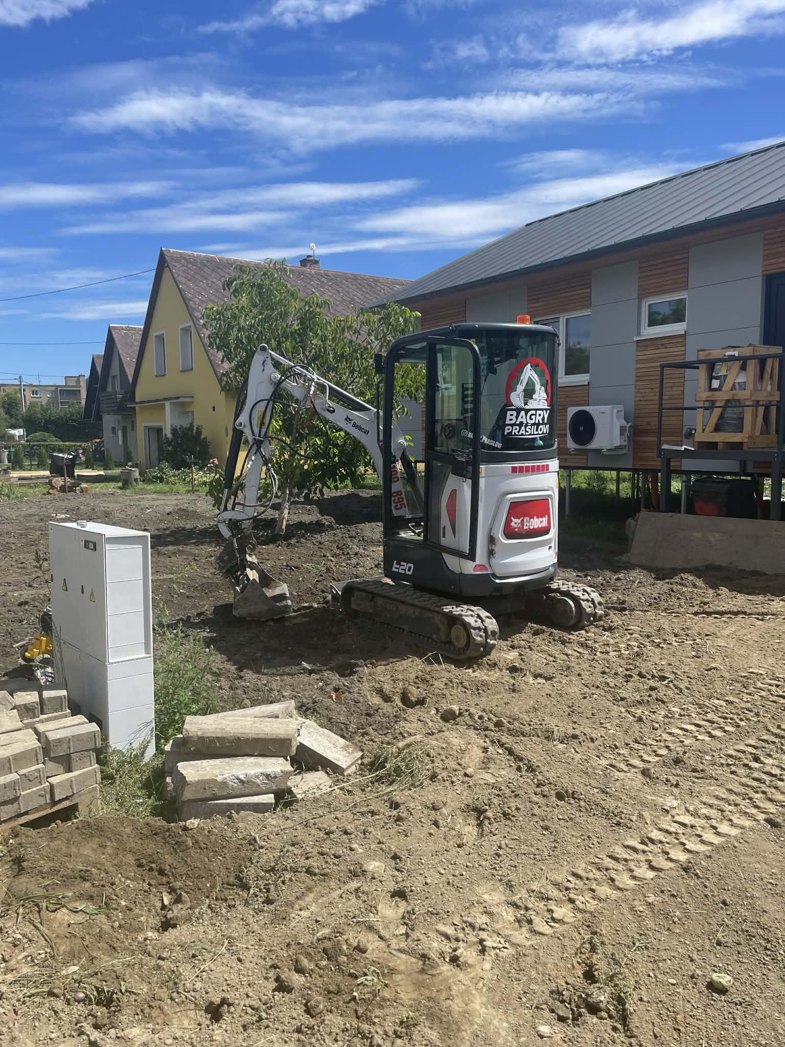 Kontejnery, odvoz a dovoz